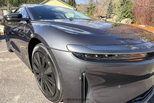 Used 2025 Lucid Air Grand Touring image 35