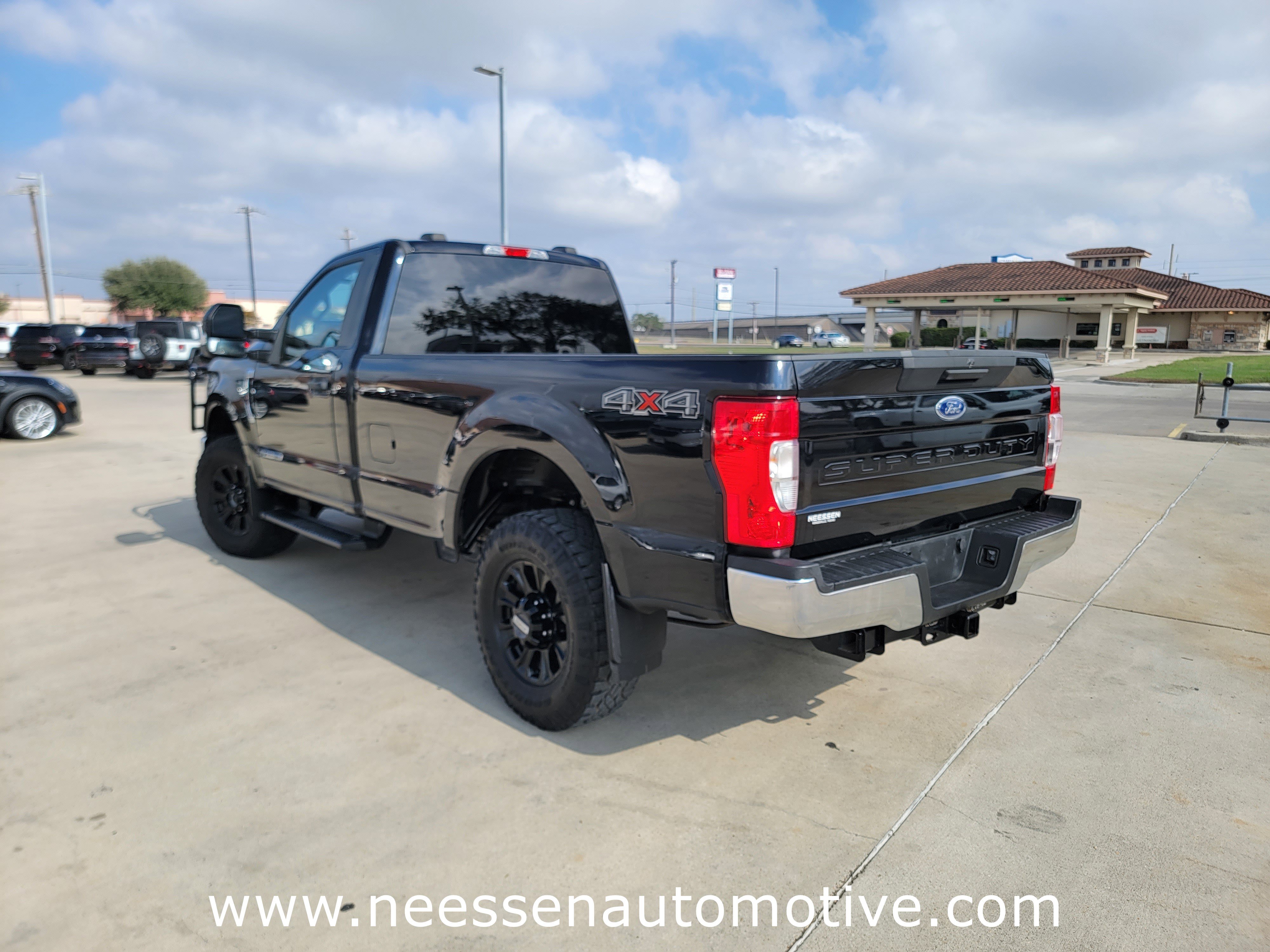 Used 2022 Ford F250 XL w/ STX Appearance Package image 5