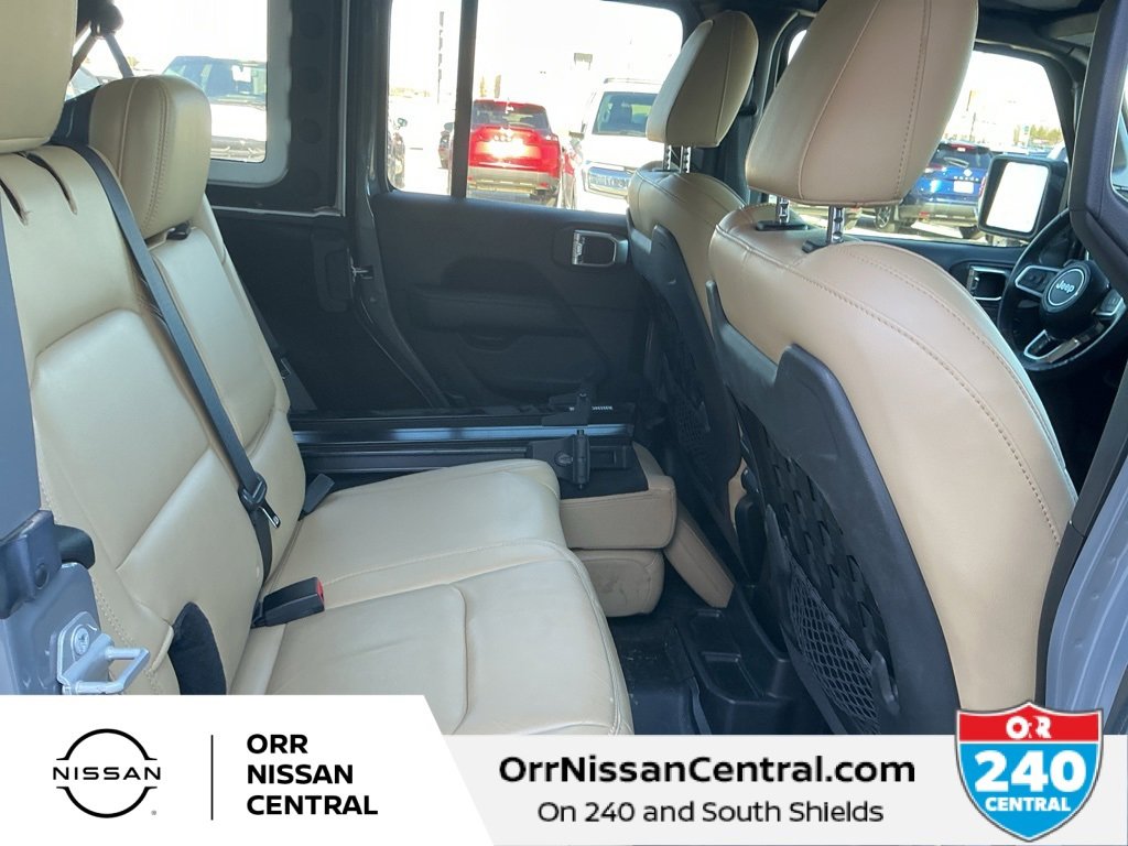 Used 2018 Jeep Wrangler Unlimited Rubicon image 12