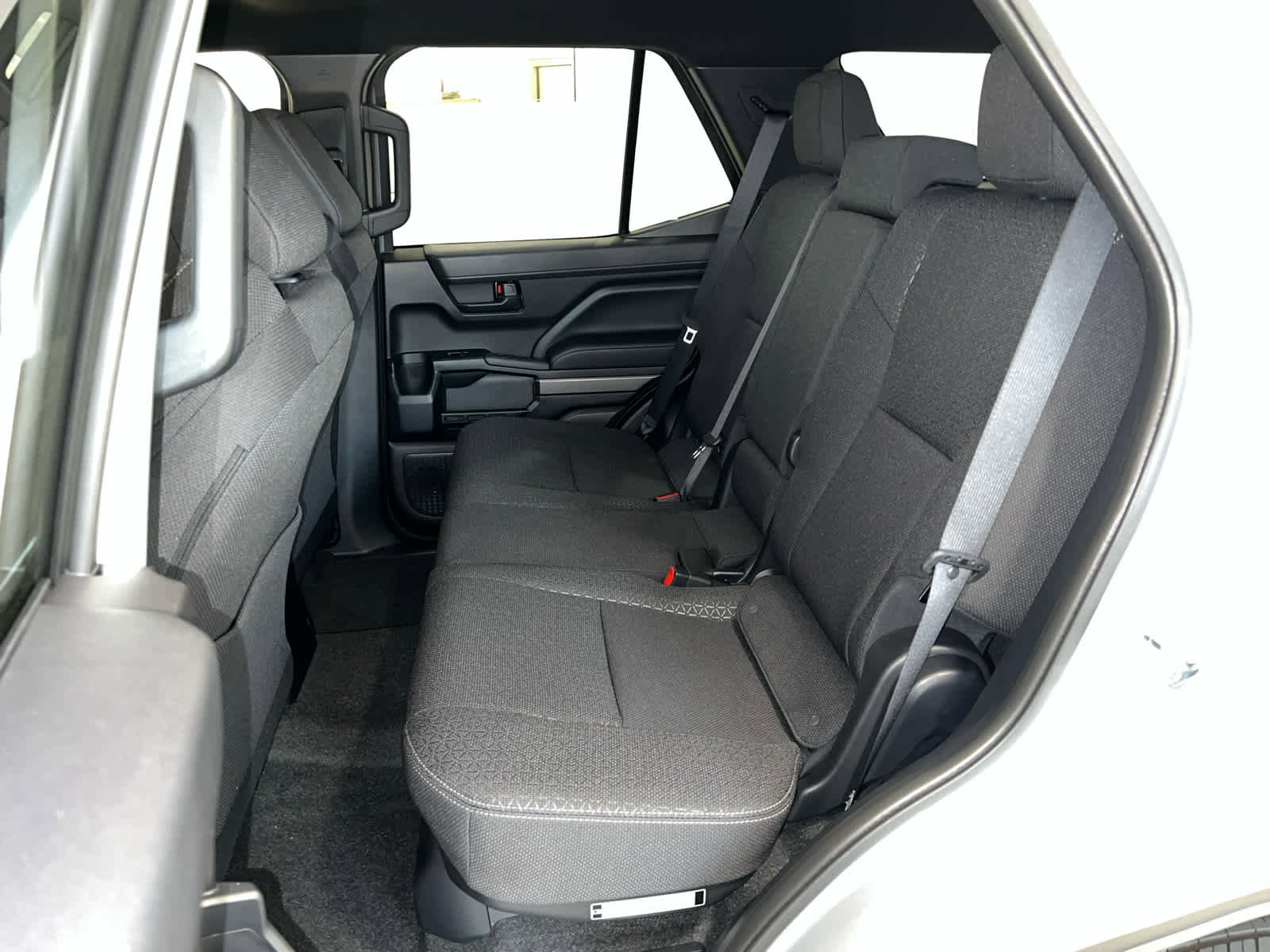New 2026 Toyota 4Runner SR5 AWD/4WD image 9