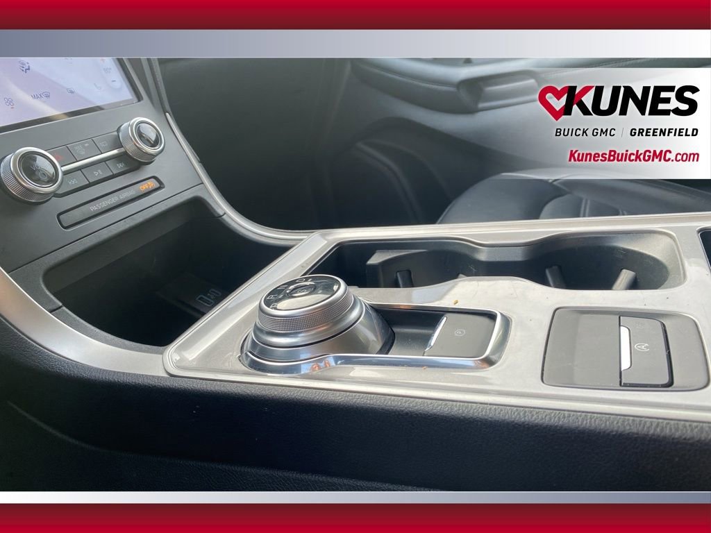 Used 2024 Ford Edge SEL image 28