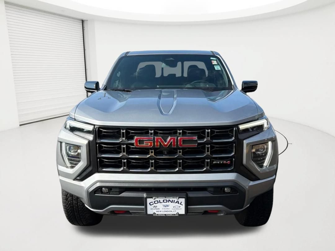 Used 2023 GMC Canyon AT4 w/ AT4 Premium Package AWD/4WD image 2