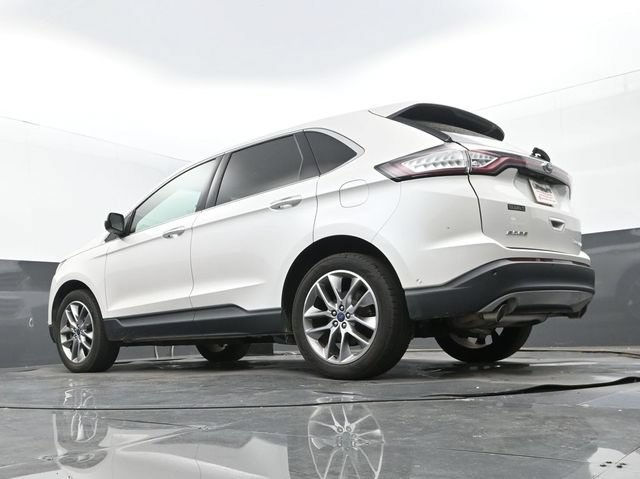 Used 2015 Ford Edge Titanium w/ Equipment Group 302A FWD image 10