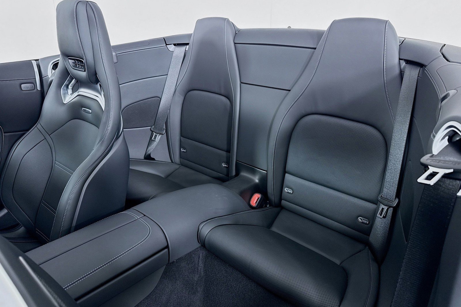 New 2025 Mercedes-Benz SL 63 AMG S e Performance 4MATIC image 8