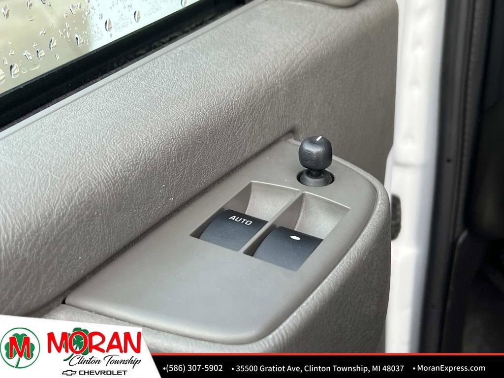 Certified 2024 Chevrolet Express 2500 w/ Driver Convenience Package image 17