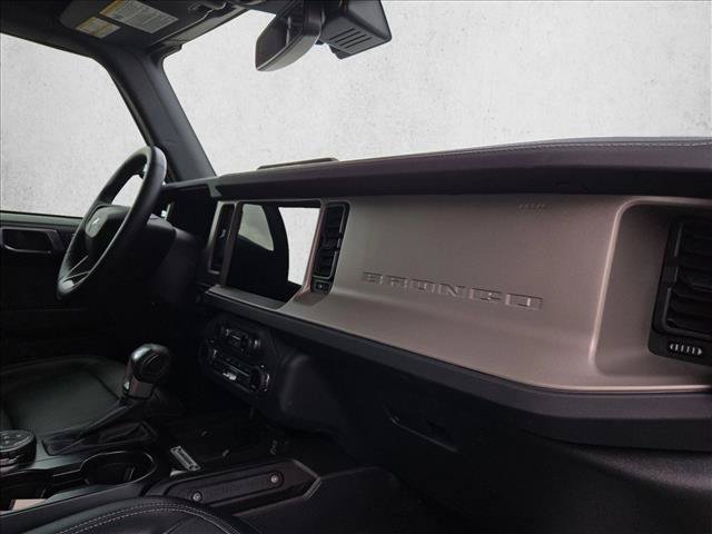 Used 2025 Ford Bronco Outer Banks AWD/4WD image 21