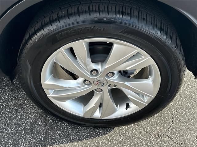 Certified 2024 Buick Encore GX Preferred w/ Comfort Package FWD image 34
