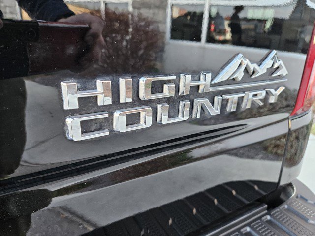 Used 2019 Chevrolet Silverado 1500 High Country w/ High Country Premium Package image 29