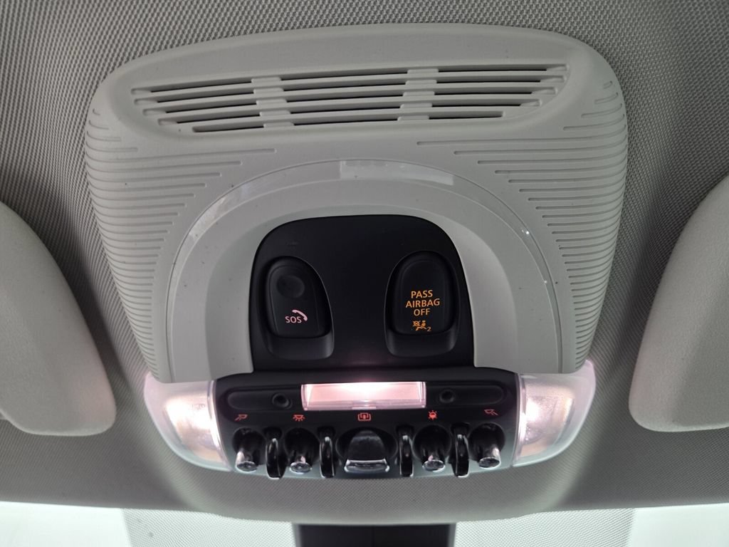 Used 2024 MINI Cooper Countryman S FWD image 19