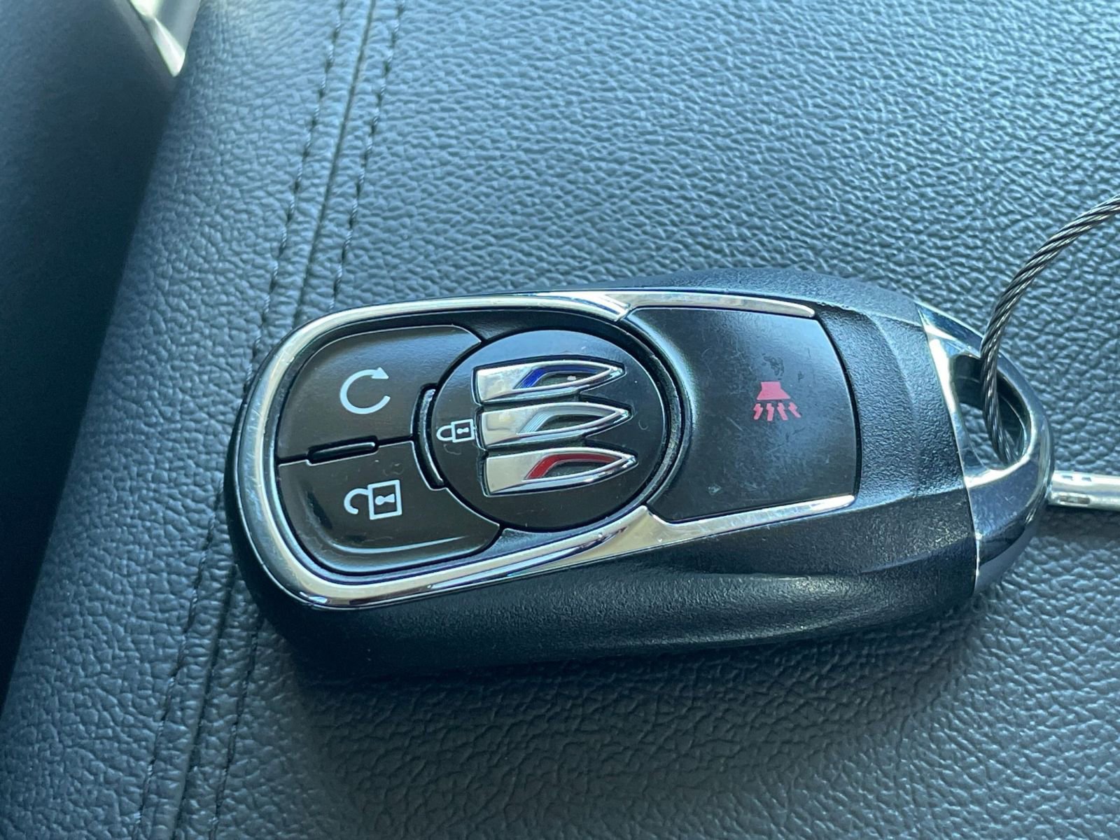 Used 2025 Buick Encore GX Preferred image 22