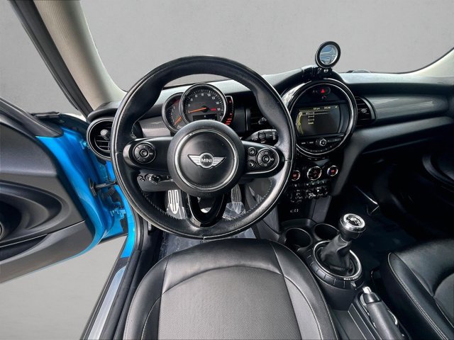 Used 2015 MINI Cooper 2-Door Hardtop FWD image 7
