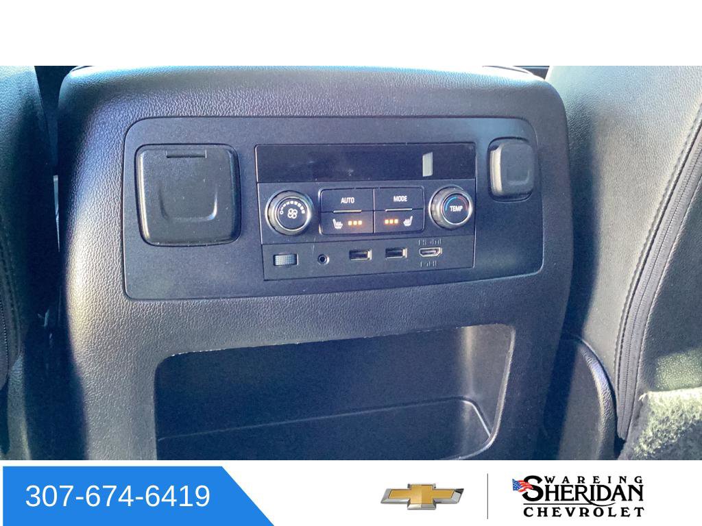 Used 2018 Chevrolet Suburban Premier AWD/4WD image 29