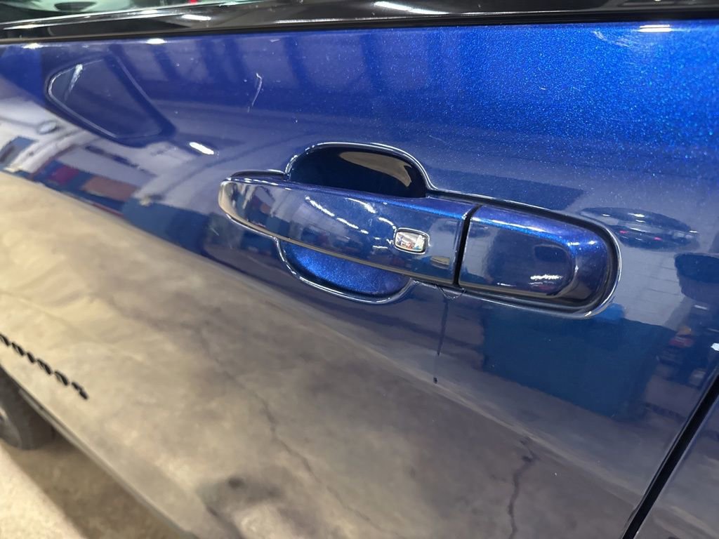 Used 2023 Chevrolet Equinox RS image 16