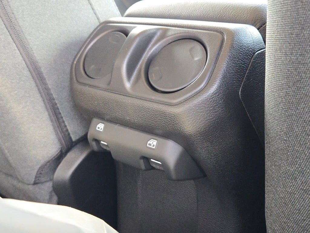 New 2026 Jeep Gladiator Sport image 10