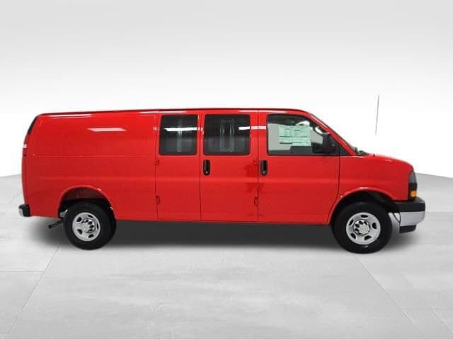 New 2026 Chevrolet Express 3500 Extended w/ Driver Convenience Package RWD image 6