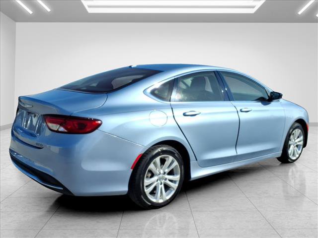 Used 2015 Chrysler 200 Limited w/ Convenience Group FWD image 11