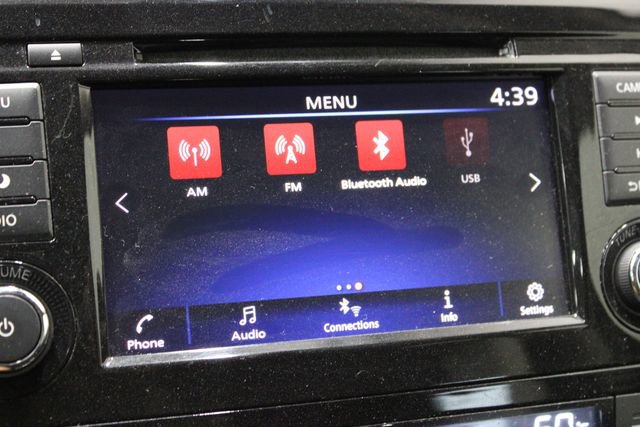 Used 2020 Nissan Rogue SV FWD image 32