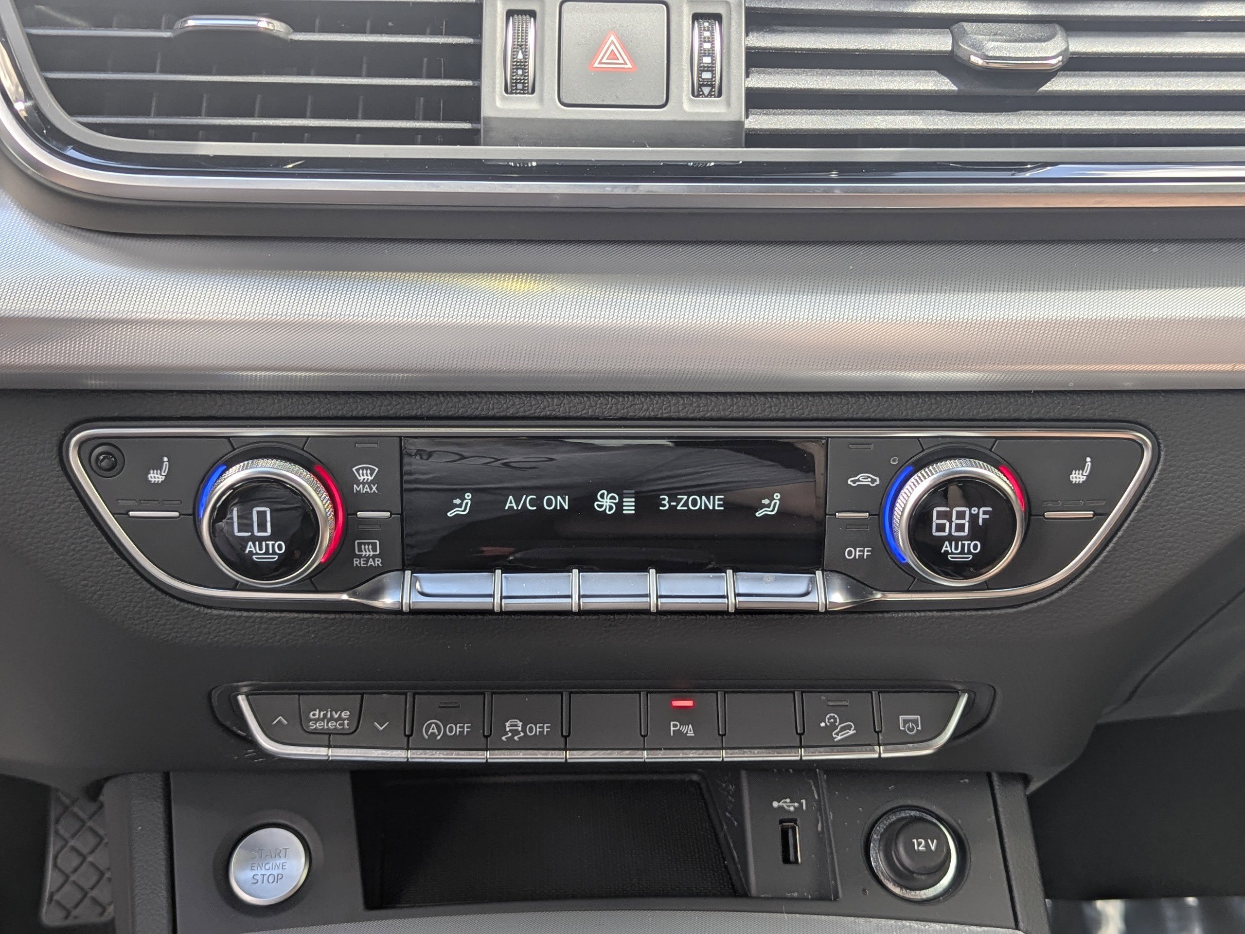 Certified 2025 Audi Q5 2.0T Premium w/ Convenience Plus Package image 30