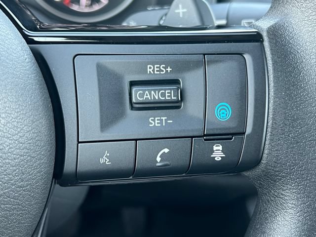 Used 2023 Nissan Rogue SV AWD/4WD image 21