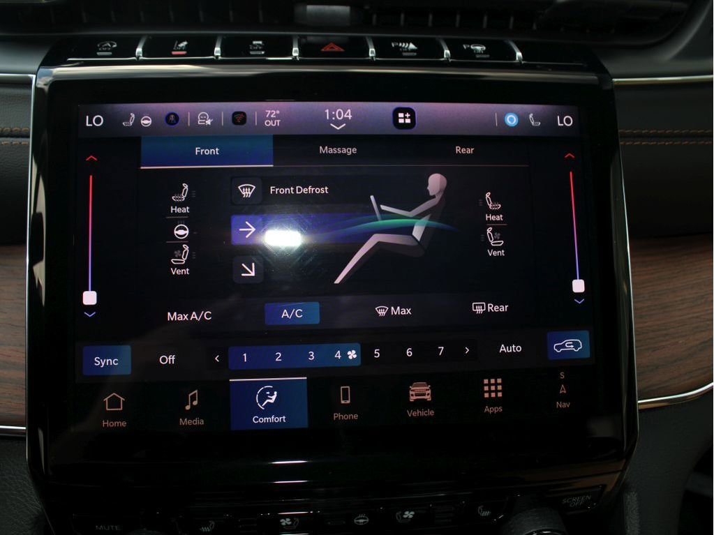 New 2025 Jeep Grand Cherokee Summit image 17