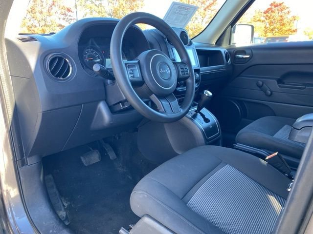 Used 2015 Jeep Patriot Sport image 15
