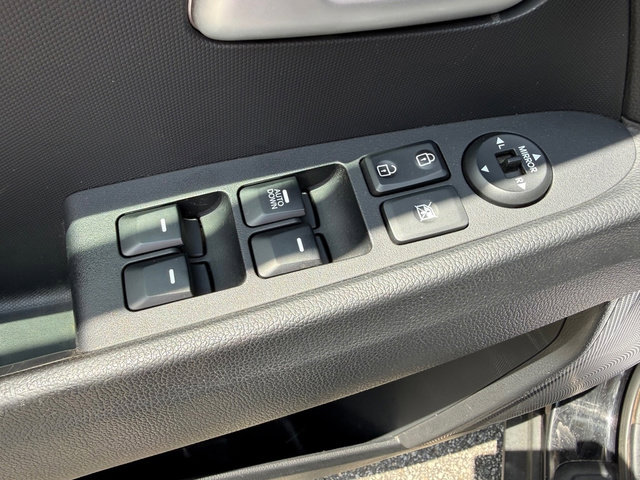Used 2015 Kia Sportage LX AWD/4WD image 12