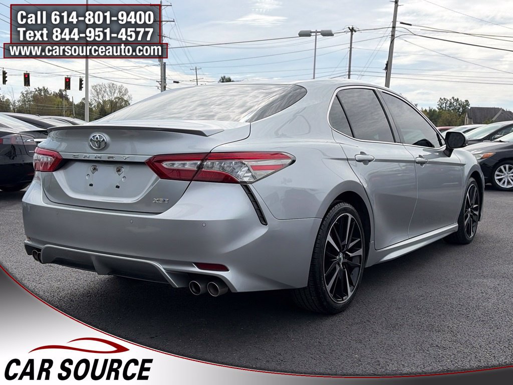 Used 2018 Toyota Camry XSE FWD image 5