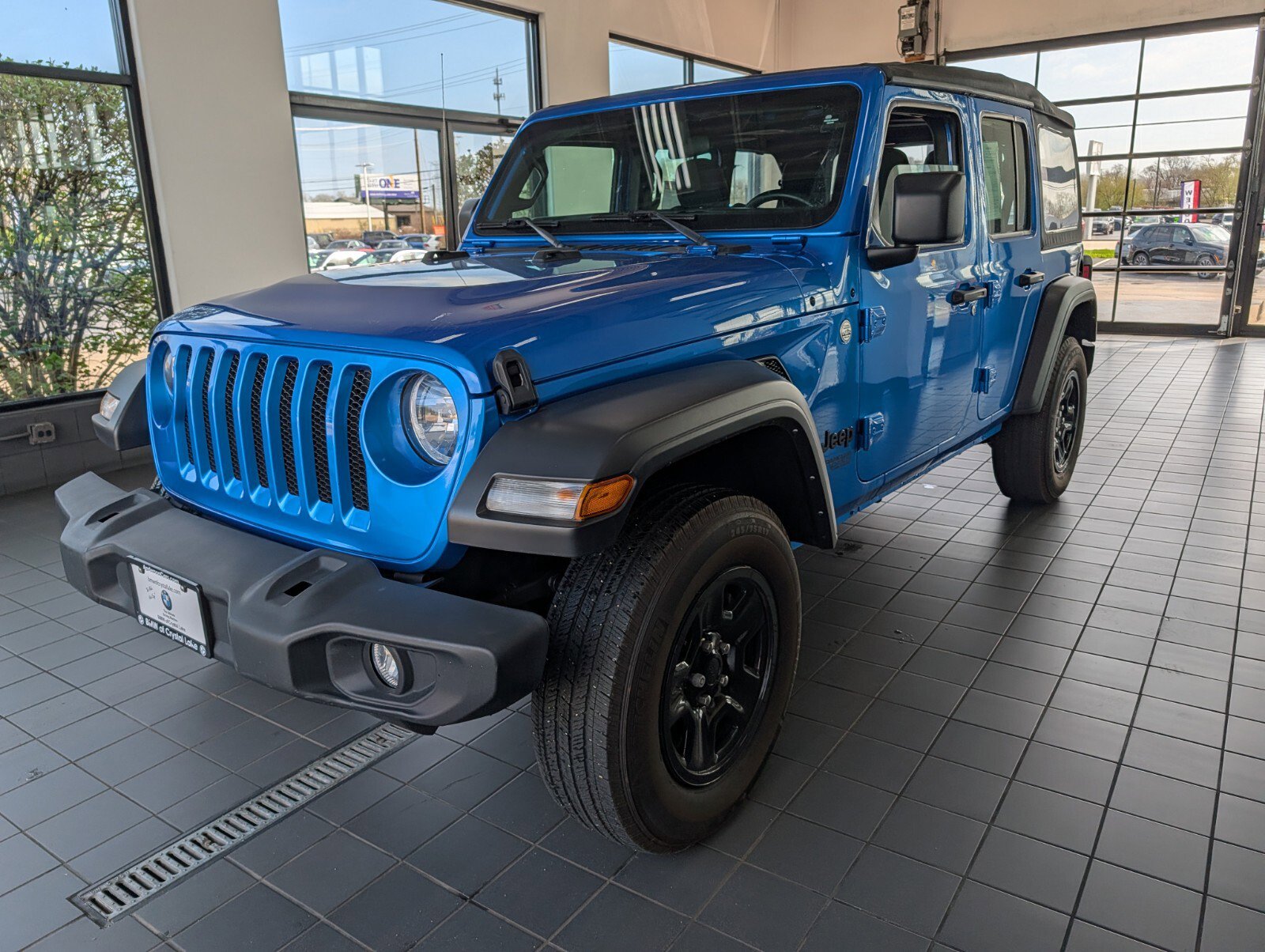 Used 2021 Jeep Wrangler Unlimited Sport AWD/4WD image 5