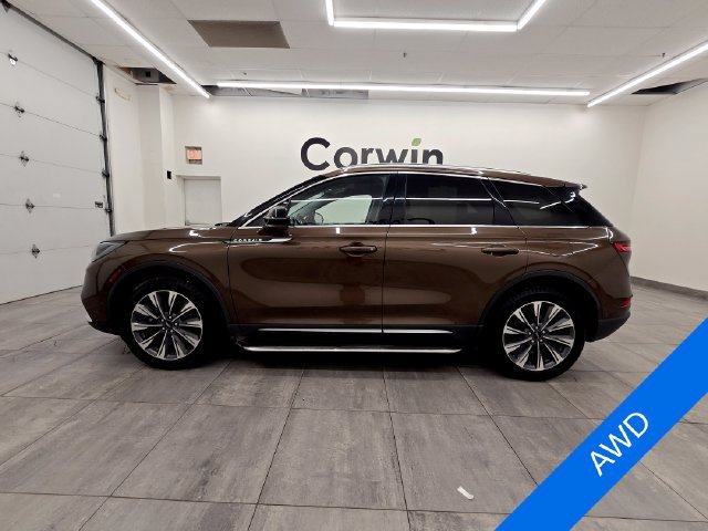 Used 2022 Lincoln Corsair Reserve w/ Elements Package AWD/4WD image 2