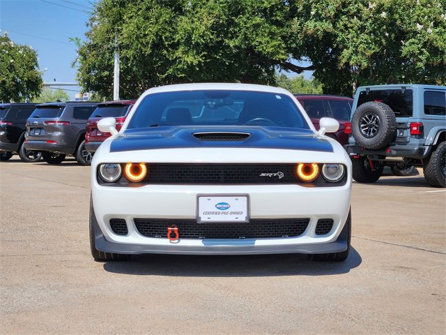 Used 2016 Dodge Challenger SRT Hellcat image 2