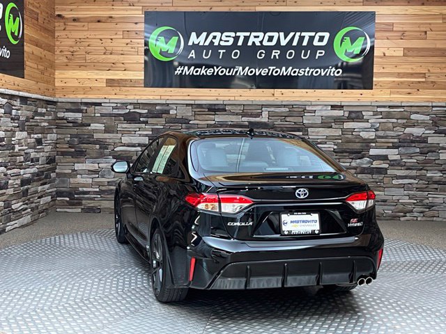 Used 2024 Toyota Corolla SE AWD/4WD image 8