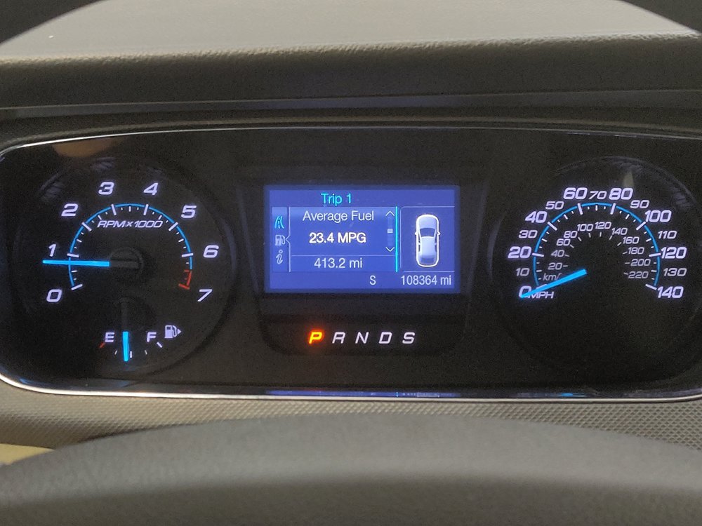 Used 2017 Ford Taurus SE FWD image 23