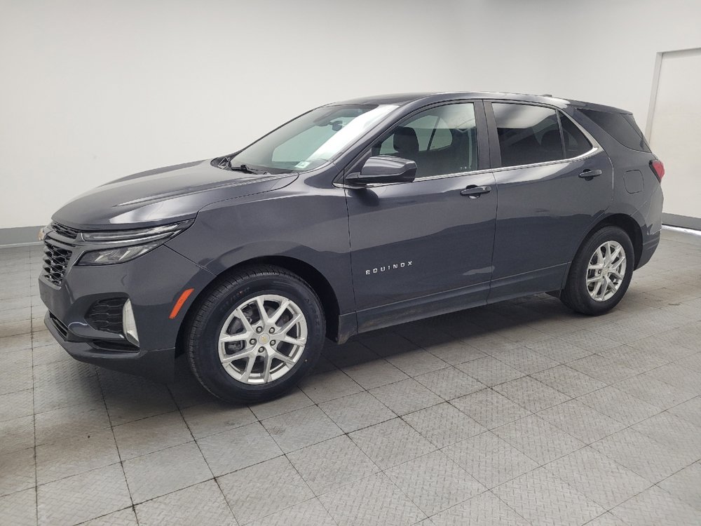 Used 2022 Chevrolet Equinox LT FWD image 2