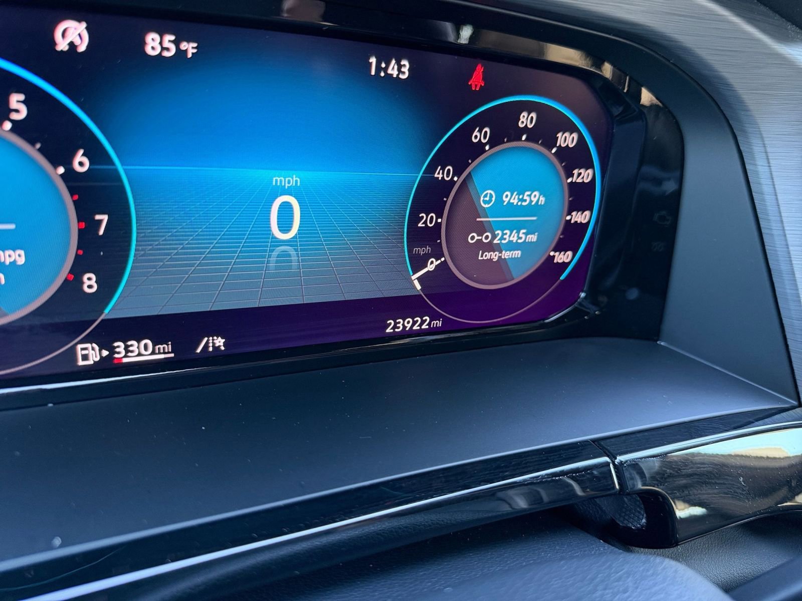 Used 2025 Volkswagen Atlas Cross Sport SE image 40