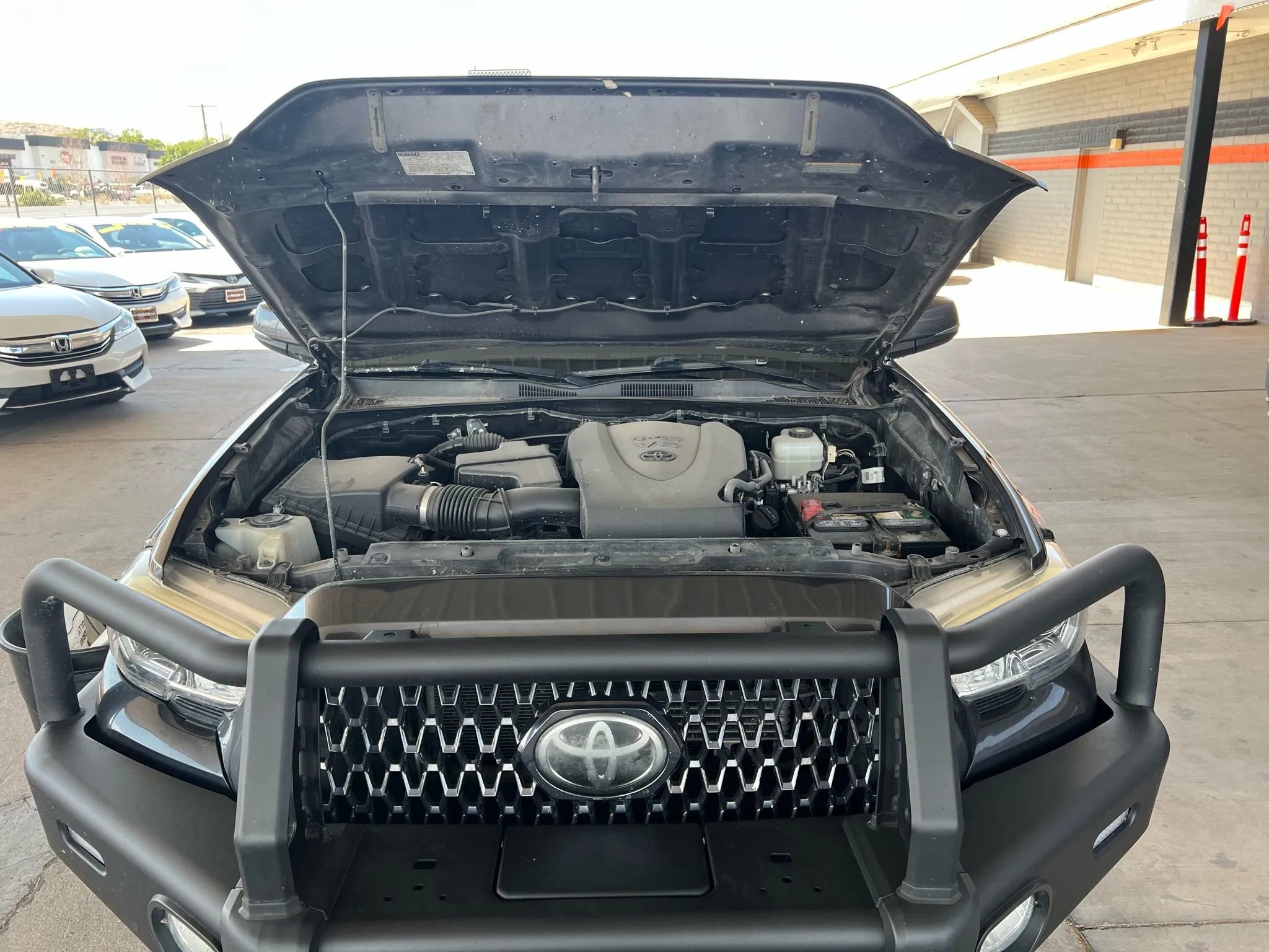 Used 2019 Toyota Tacoma TRD Off-Road image 33