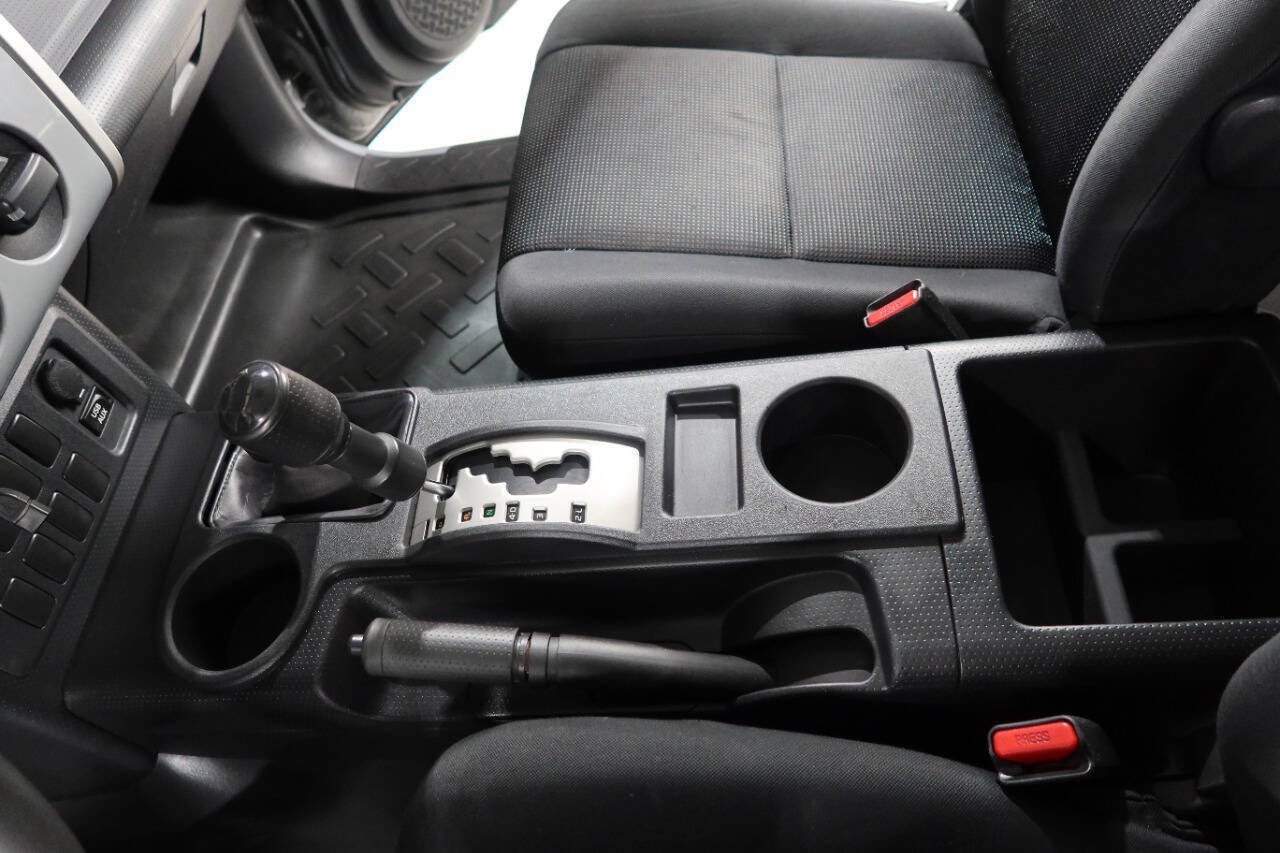 Used 2014 Toyota FJ Cruiser 4WD w/ Convenience Package image 29