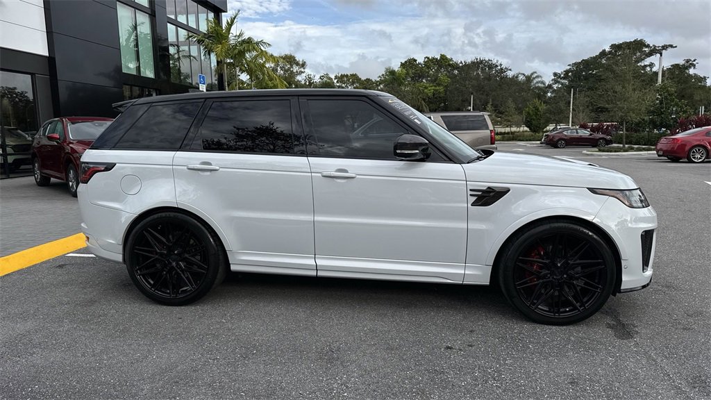 Used 2021 Land Rover Range Rover Sport SVR image 6