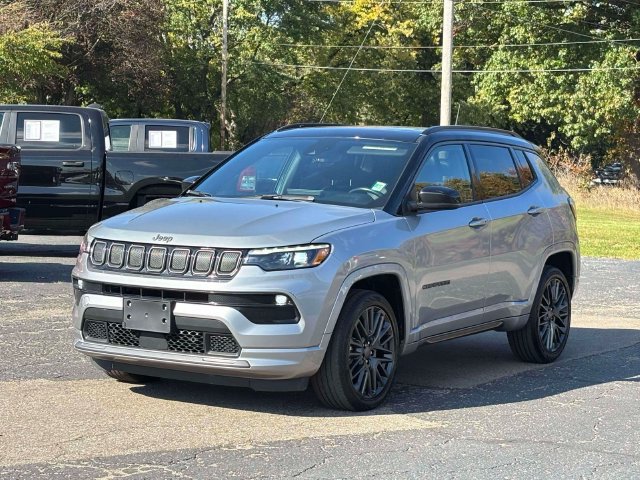 Used 2022 Jeep Compass High Altitude AWD/4WD image 33