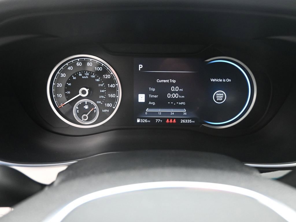 Used 2025 Genesis G70 2.5T AWD/4WD image 6