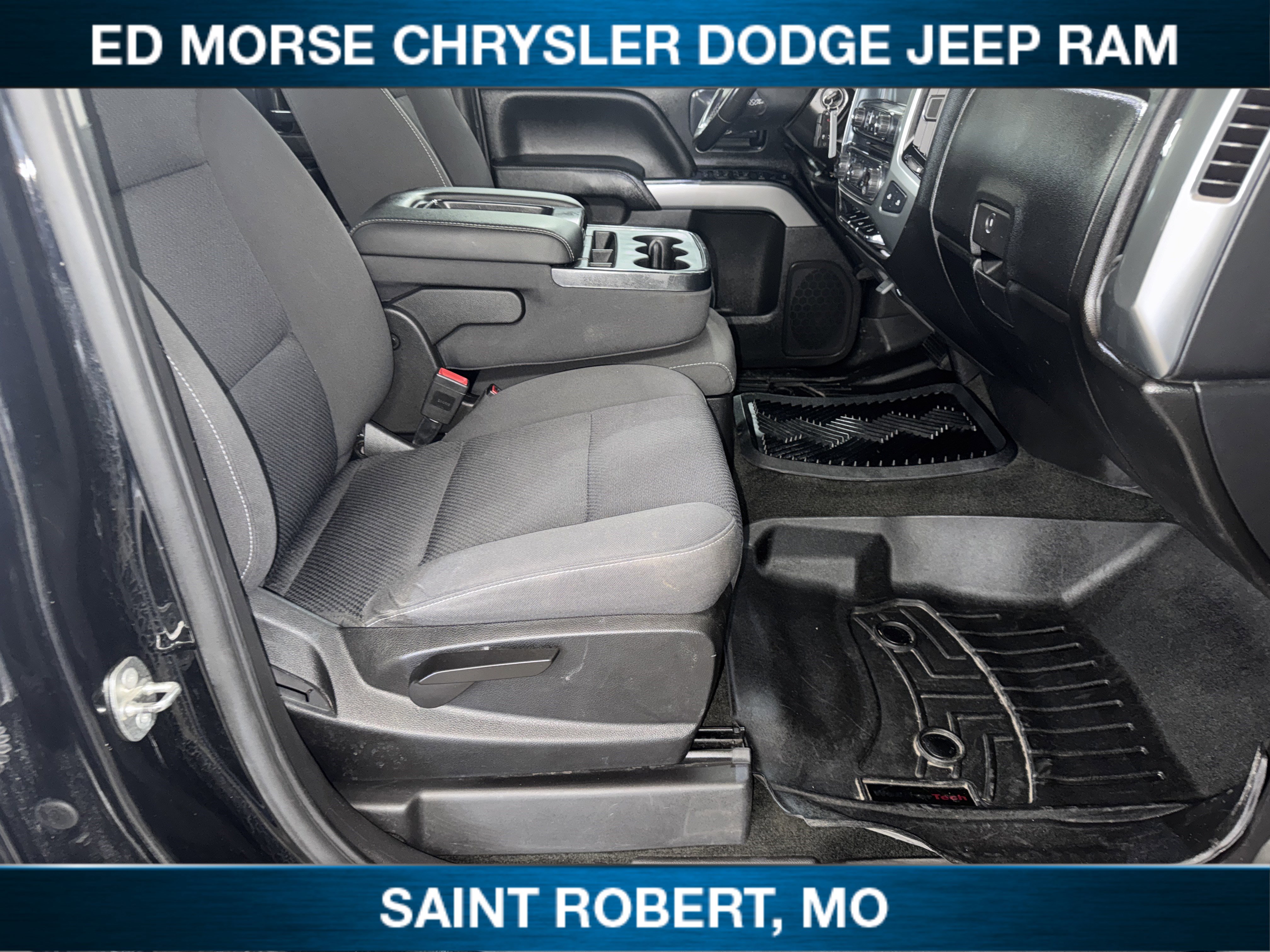 Used 2018 Chevrolet Silverado 1500 LT w/ All Star Edition image 28