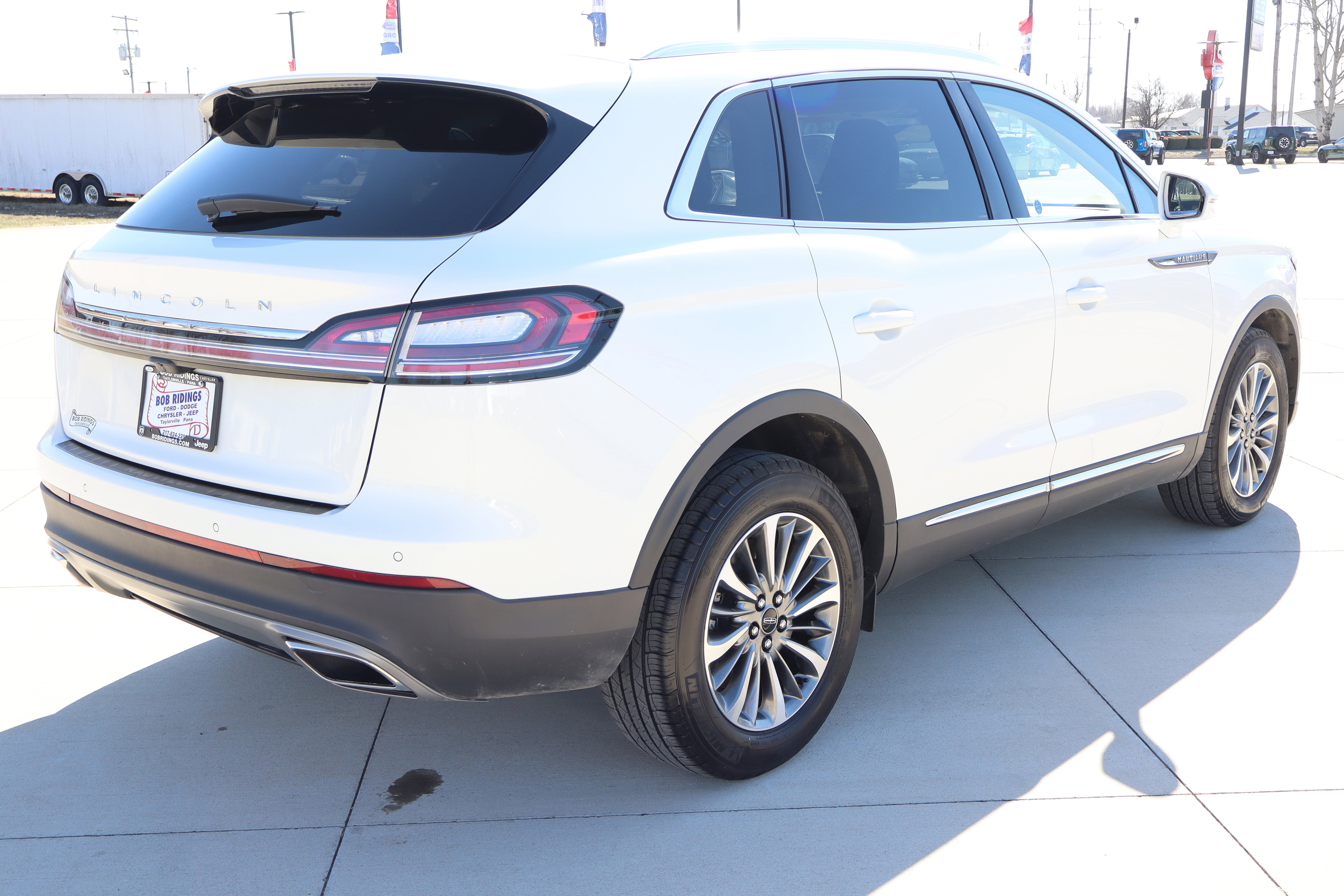 Used 2023 Lincoln Nautilus AWD w/ Premium Package image 6