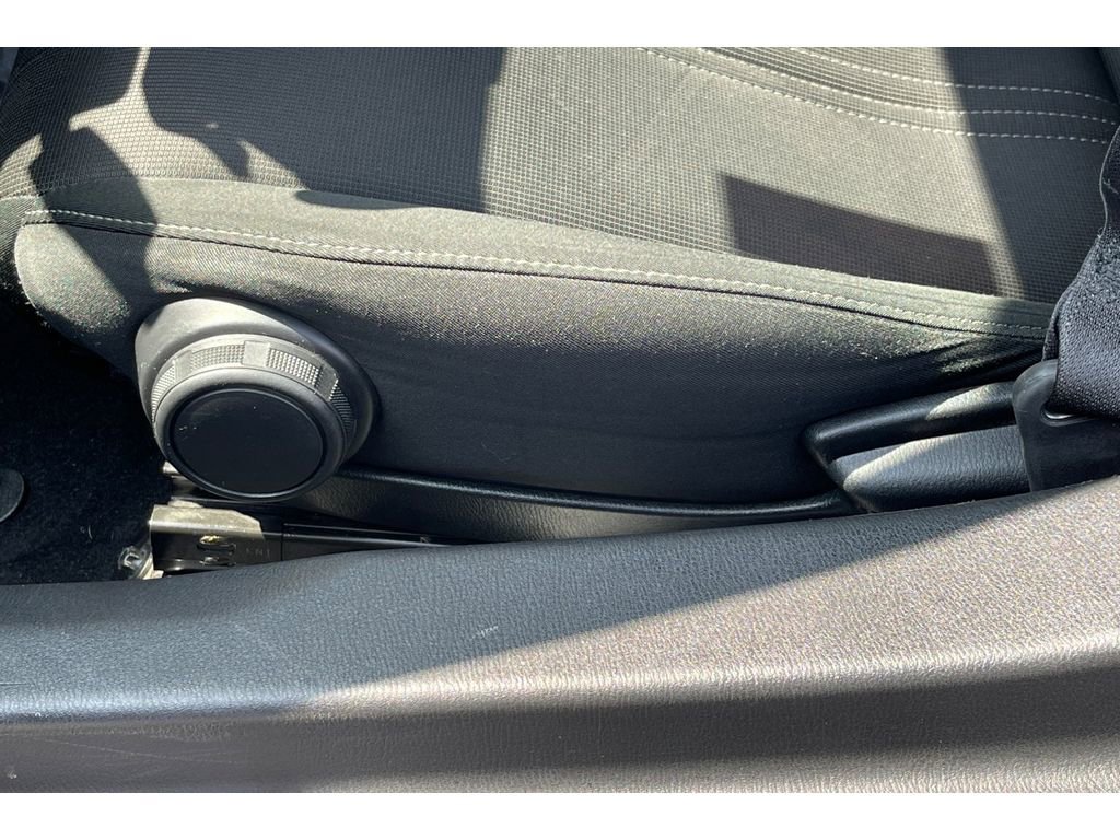 Used 2020 MAZDA MX-5 Miata RF Club RWD image 14