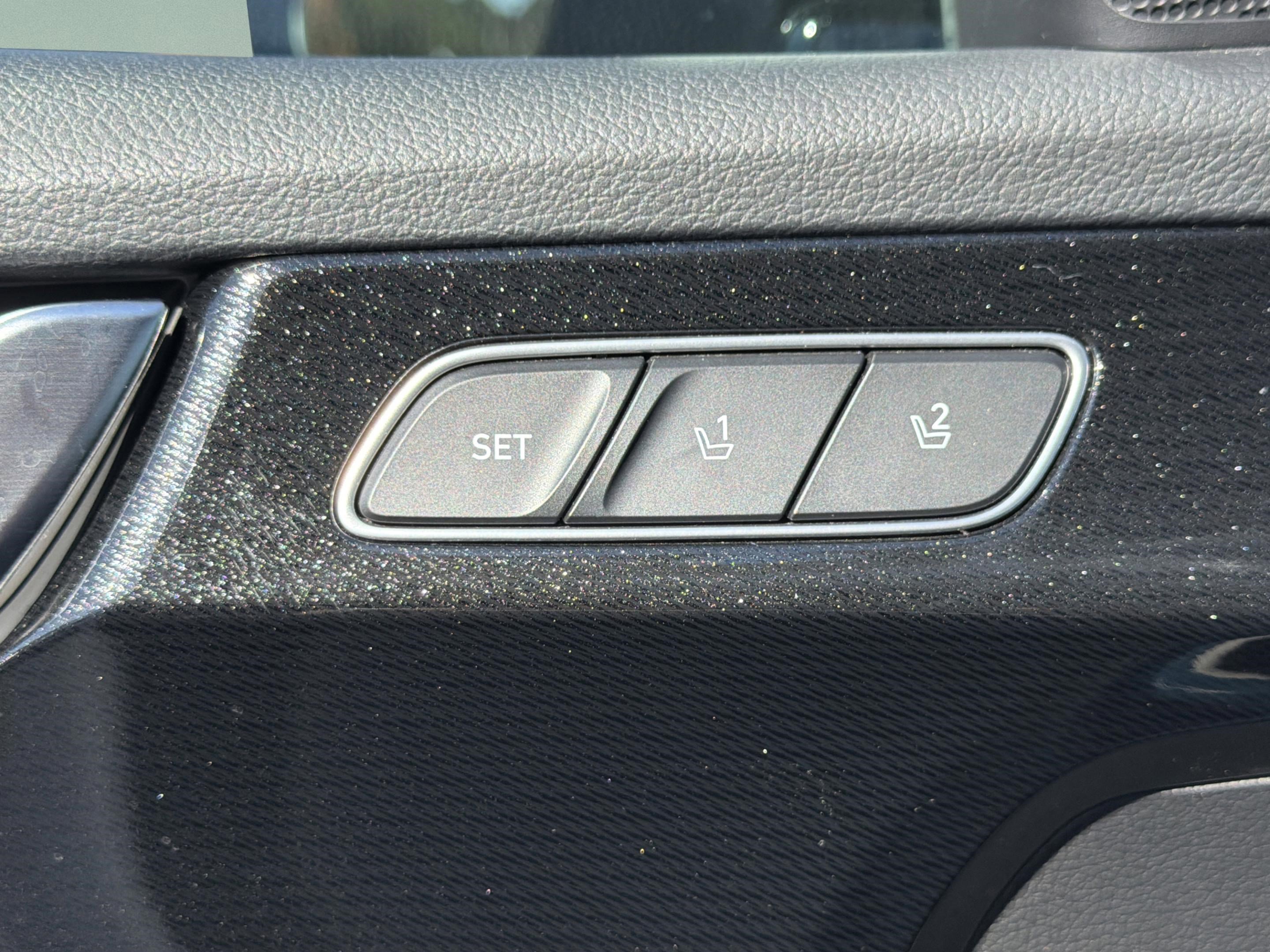 Used 2022 Hyundai Palisade Calligraphy image 24