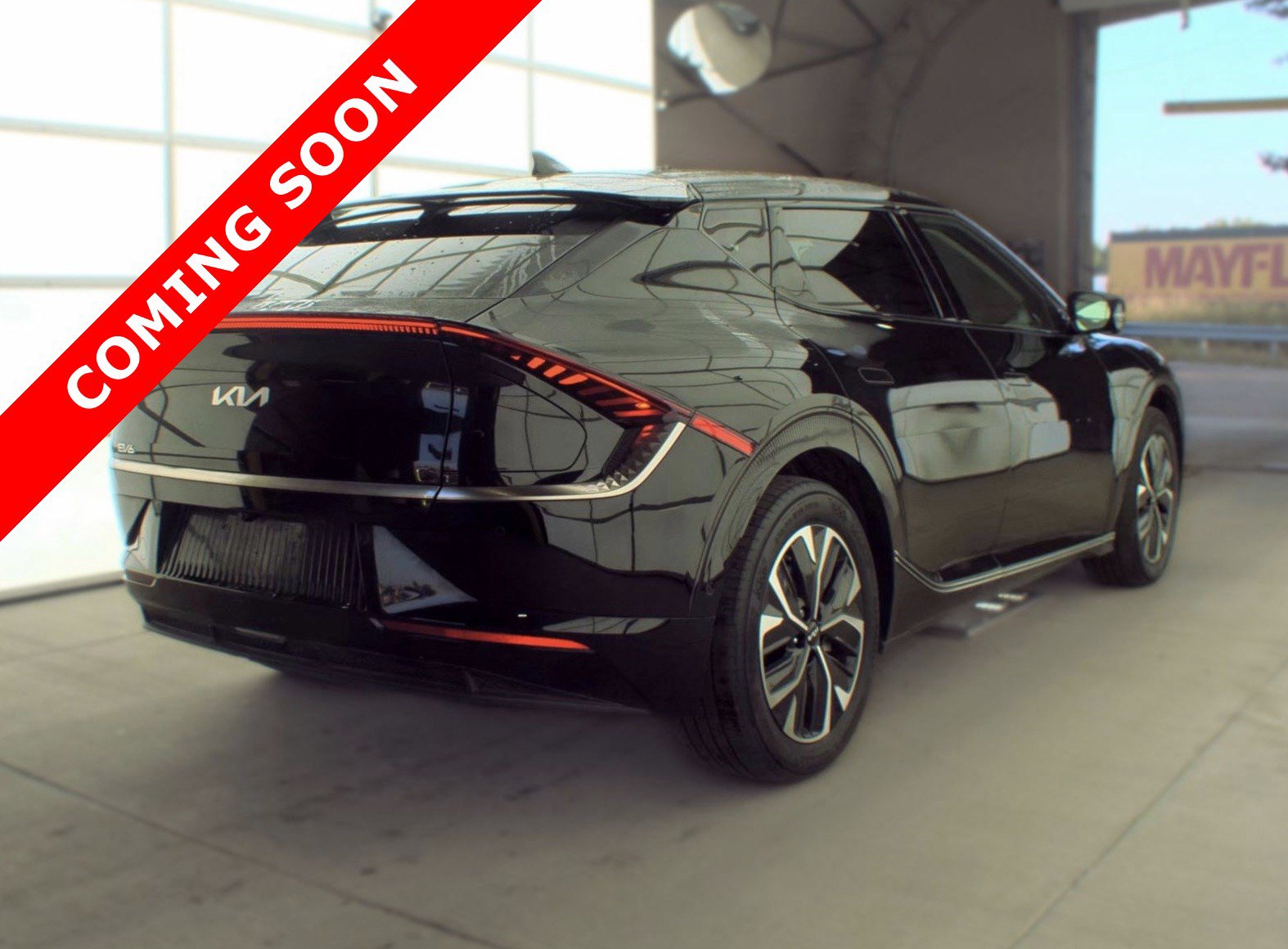 Used 2024 Kia EV6 Wind w/ Wind Technology Package AWD/4WD image 4