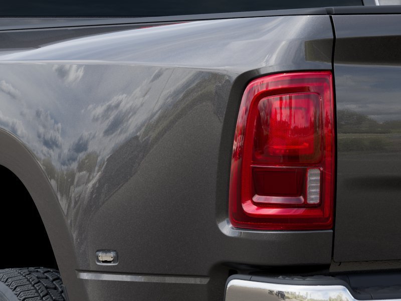 New 2026 RAM 3500 Tradesman AWD/4WD image 19