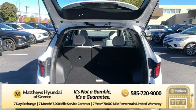 Certified 2025 Hyundai Tucson SE image 24