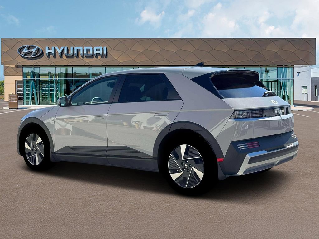 New 2026 Hyundai Ioniq 5 SEL RWD image 4