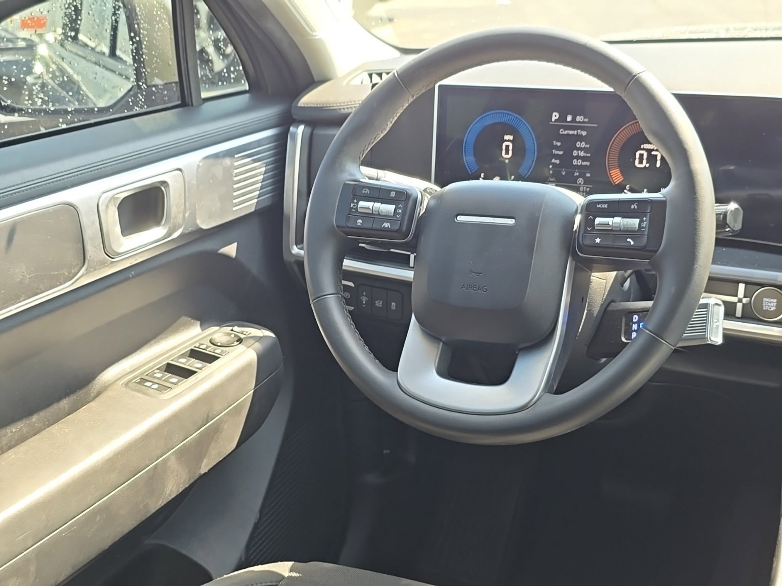 Used 2024 Hyundai Santa Fe SE AWD/4WD image 12