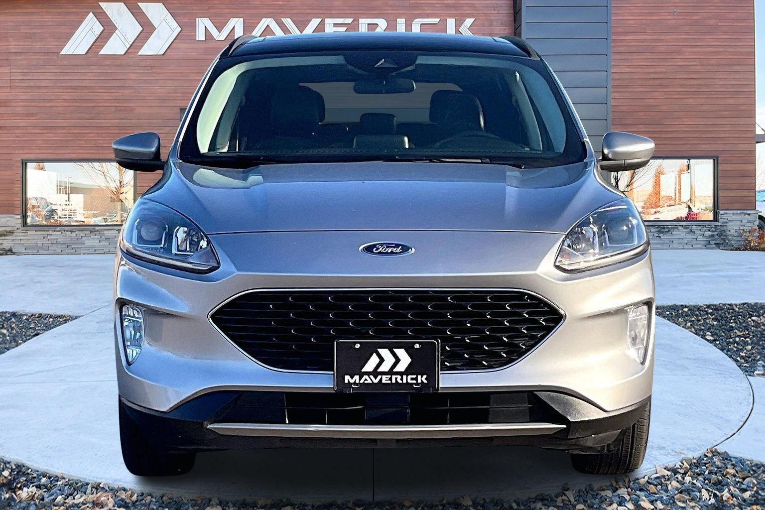 Used 2021 Ford Escape SEL image 2