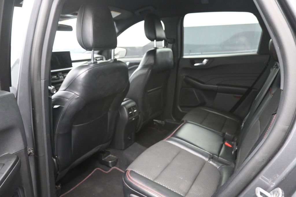 Certified 2023 Ford Escape ST-Line w/ Tech Pack #1 FWD image 2